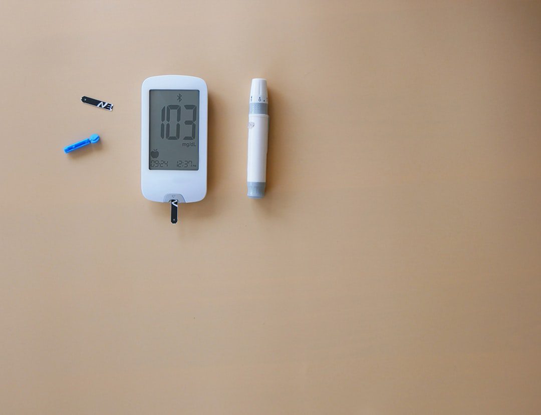 Photo blood sugar monitor